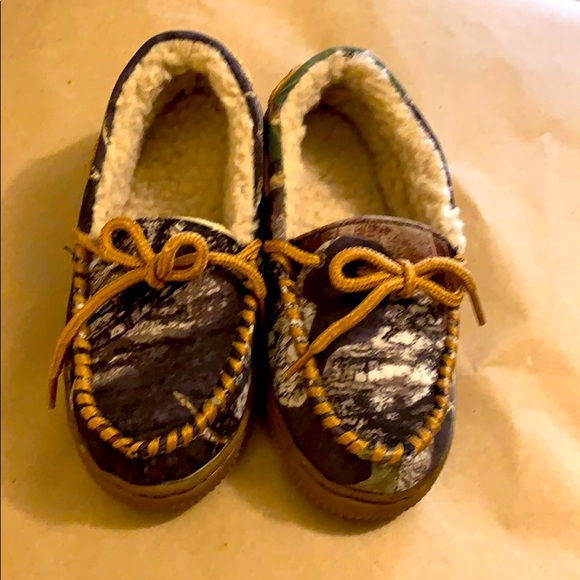 Nwob Justin Boots Camo Slippers 
